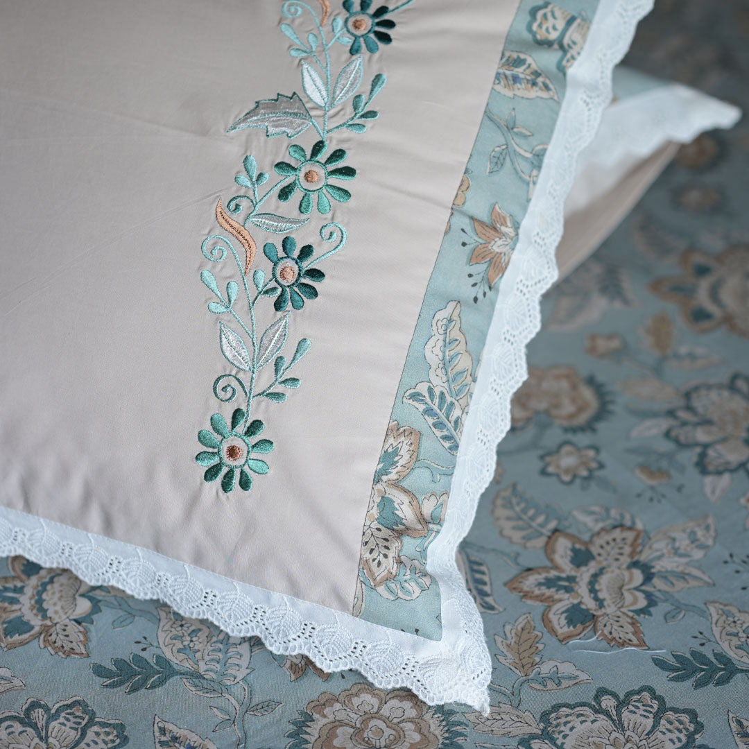 Aqua Blossom - Floral Vine